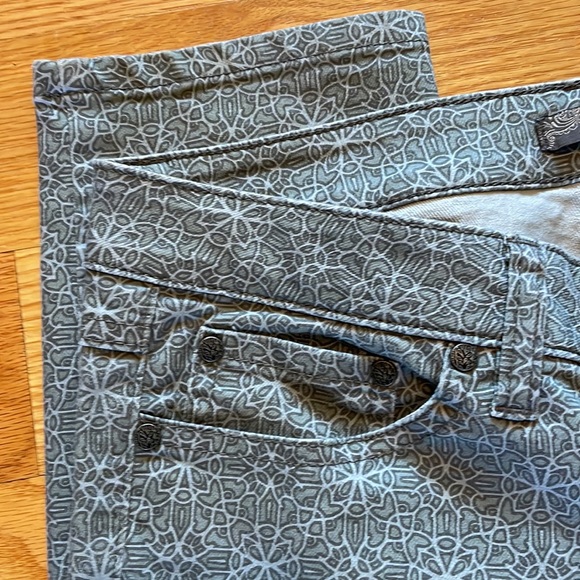 Prana Kara Intricate Floral Print Jeans size 4 27. - Picture 3 of 5